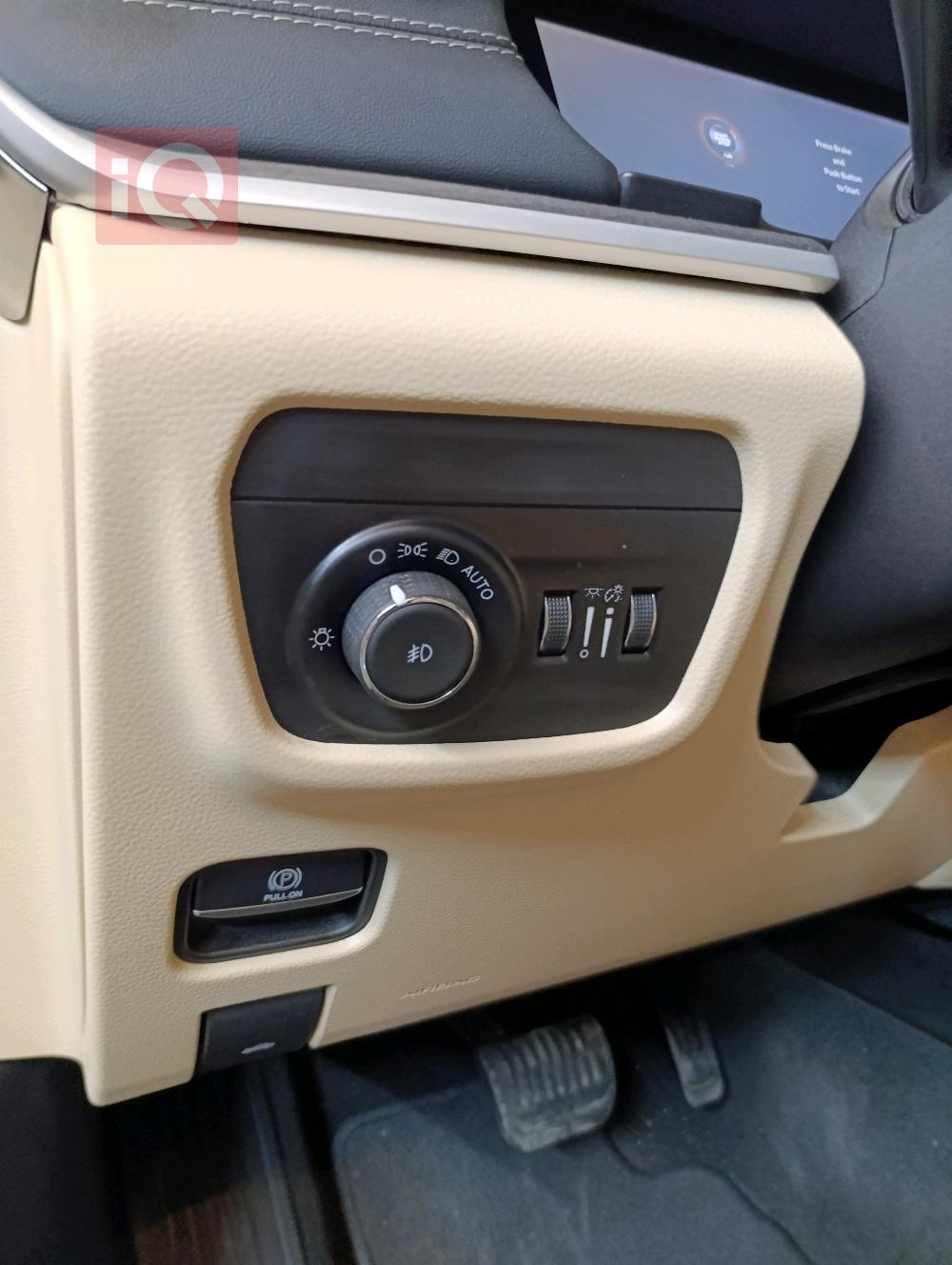 Jeep Grand Cherokee L